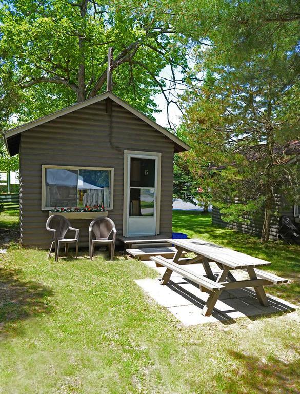 Sunnylea Resort Port Severn Bagian luar foto